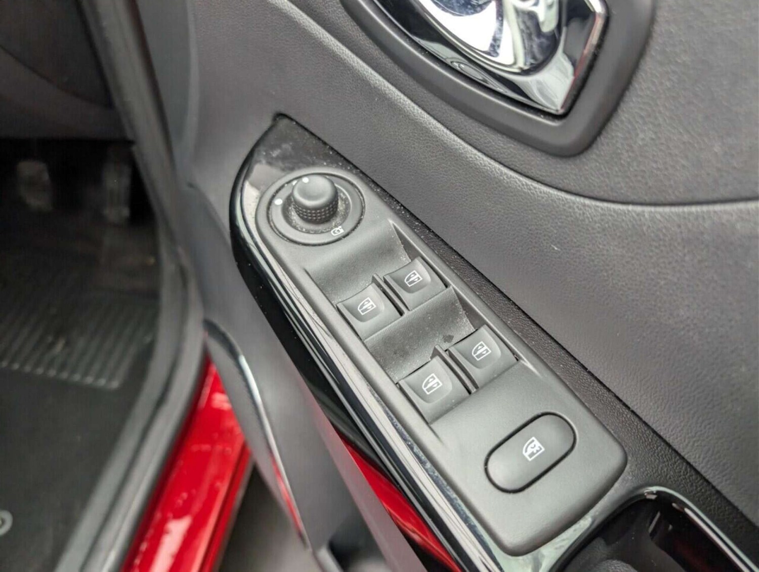 Used Renault Captur 2017 for sale - 77712998: Photo 20