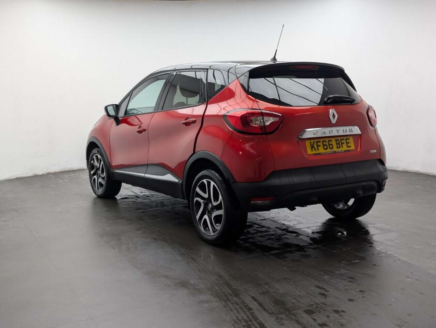 Used Renault Captur 2017 for sale - 77712998: Photo 6