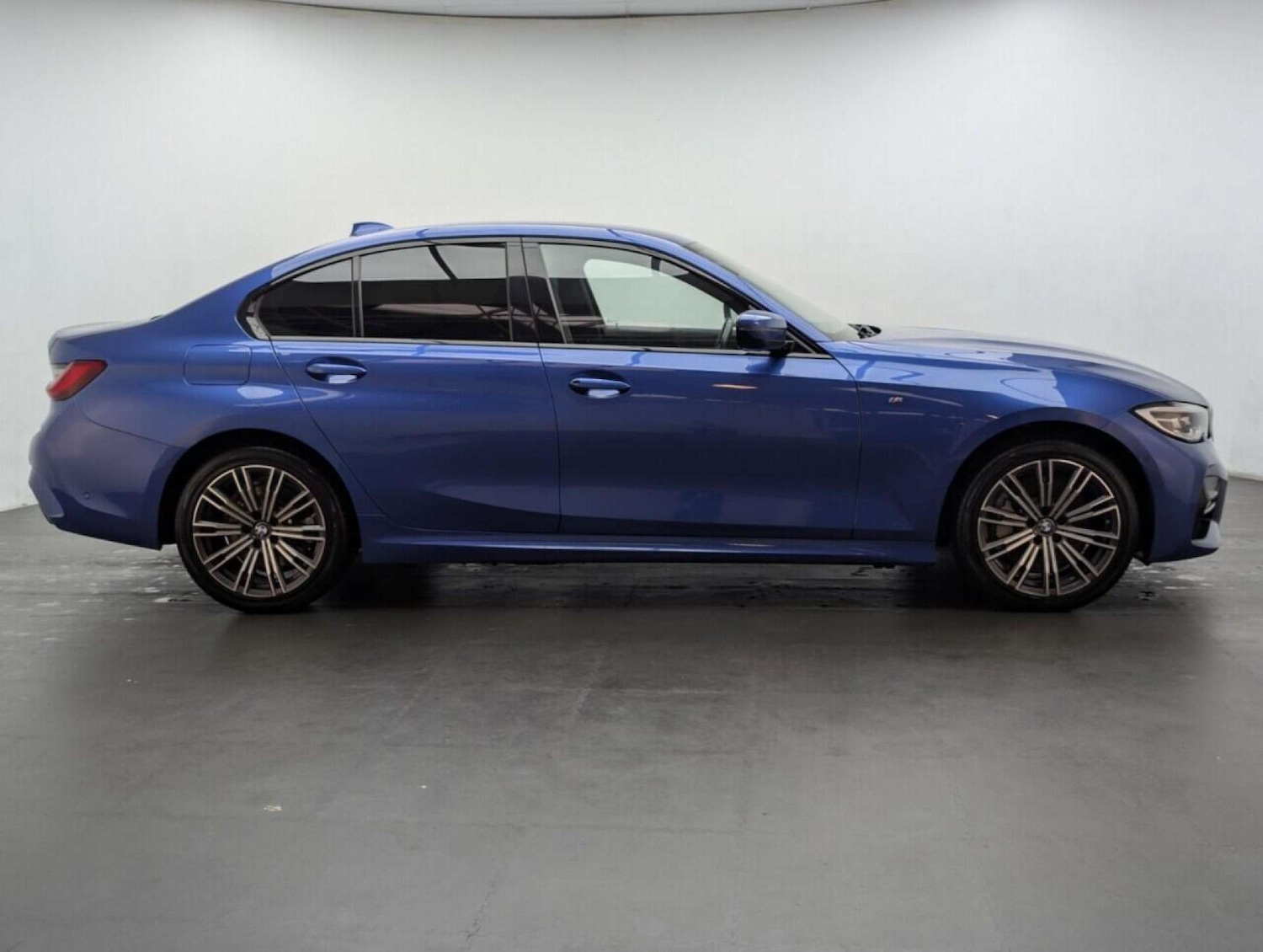 Used BMW 3 Series 2020 for sale - 77713370: Photo 10