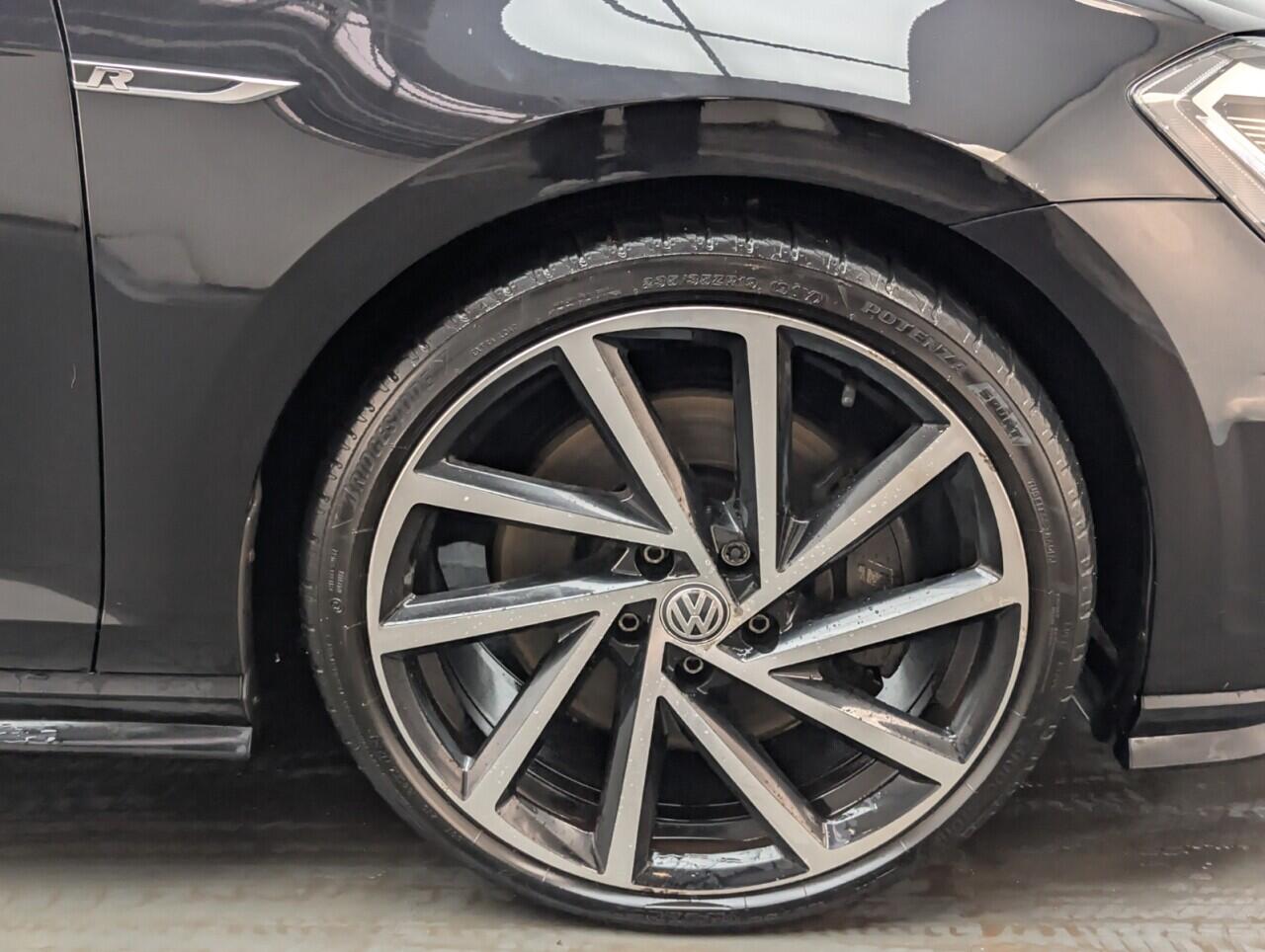 Used Volkswagen Golf for sale - 76996077: Photo 10