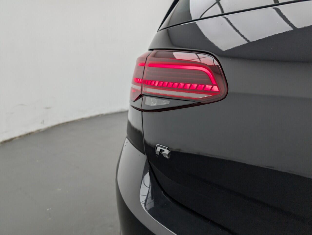 Used Volkswagen Golf for sale - 76996077: Photo 27