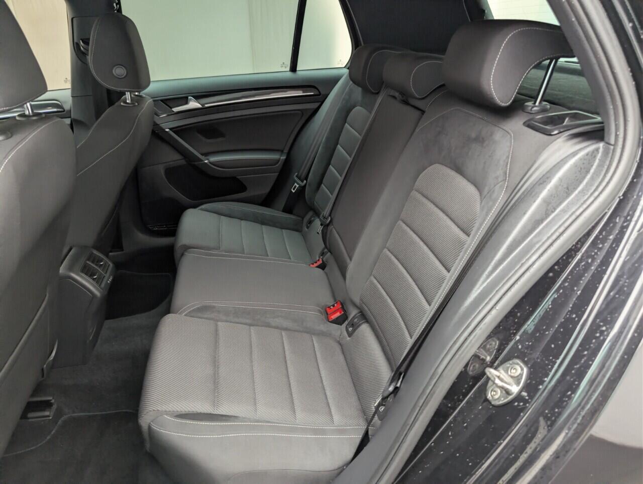 Used Volkswagen Golf for sale - 76996077: Photo 28