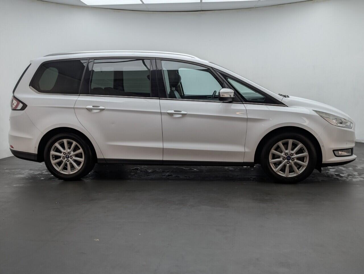 Used Ford Galaxy 2016 for sale - 76423853: Photo 9