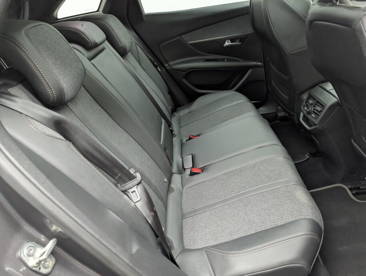 Used Peugeot 3008 2019 for sale - 76424010: Photo 26