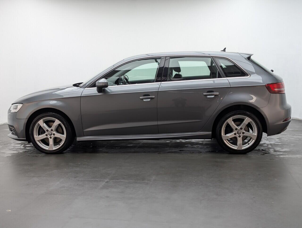 Used Audi A3 2020 for sale - 76607818: Photo 5