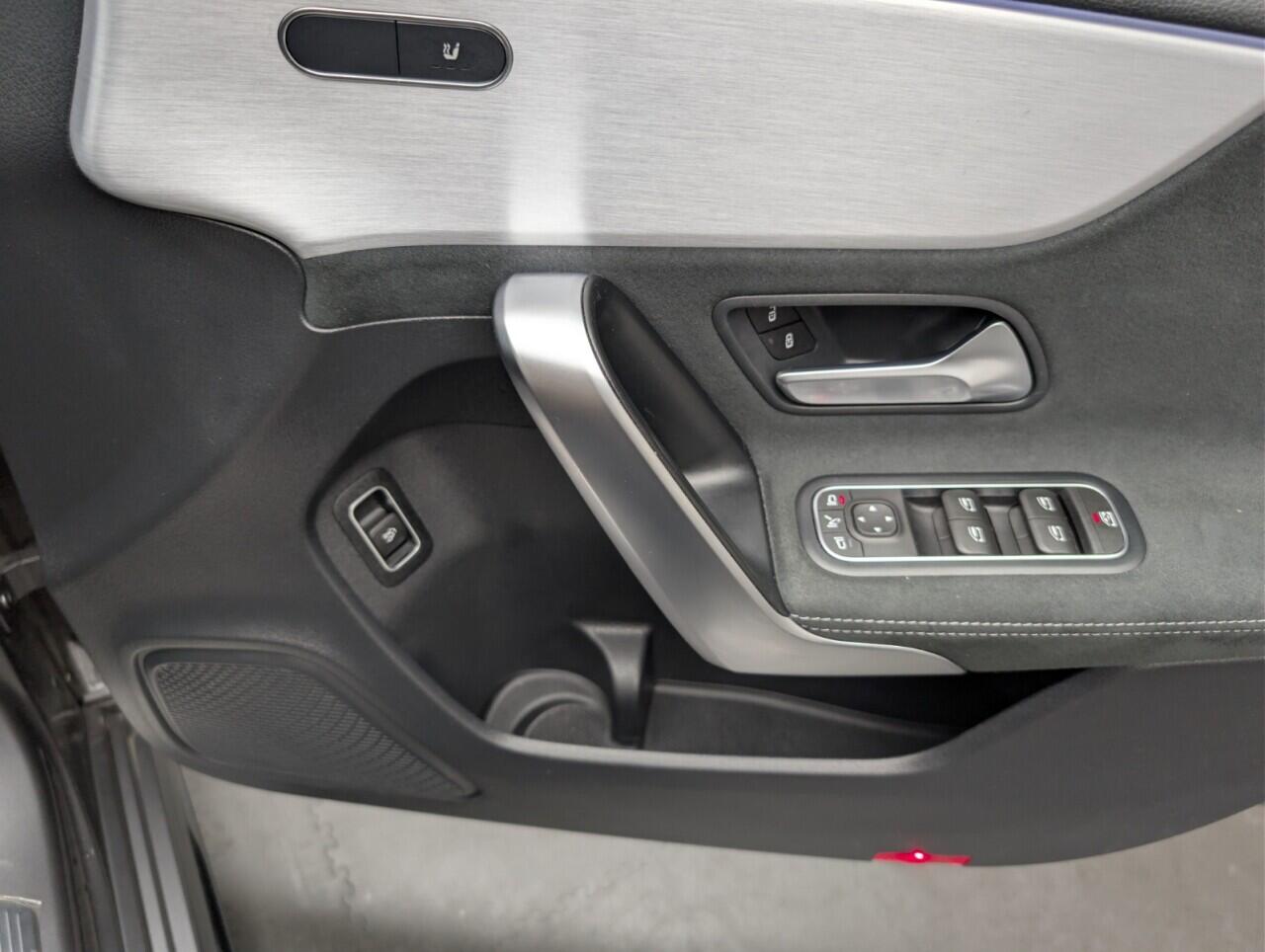 Used Mercedes-Benz A-Class for sale - 76998967: Photo 22