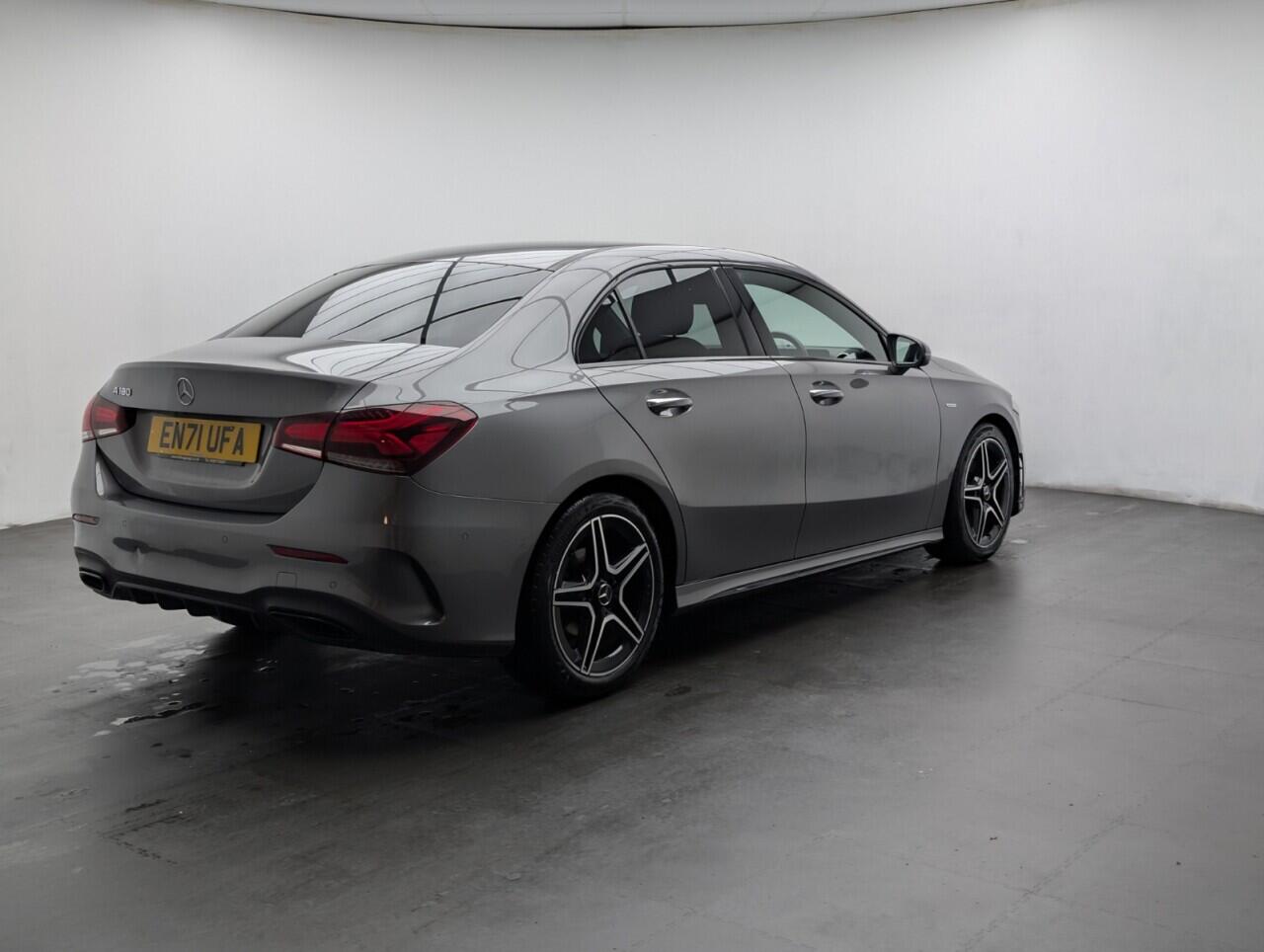 Used Mercedes-Benz A-Class for sale - 76998967: Photo 8