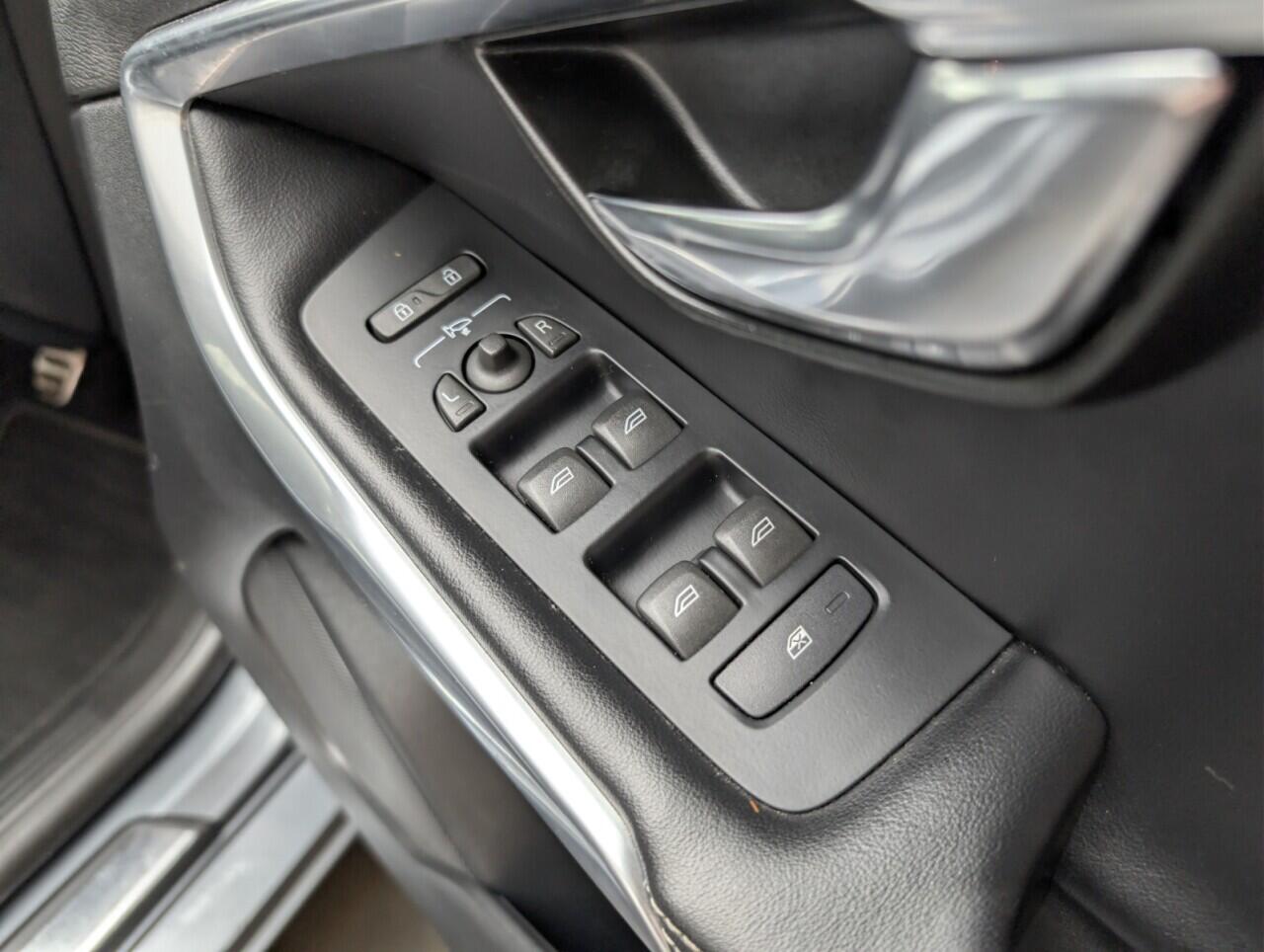 Used Volvo V40 2016 for sale - 76608405: Photo 20