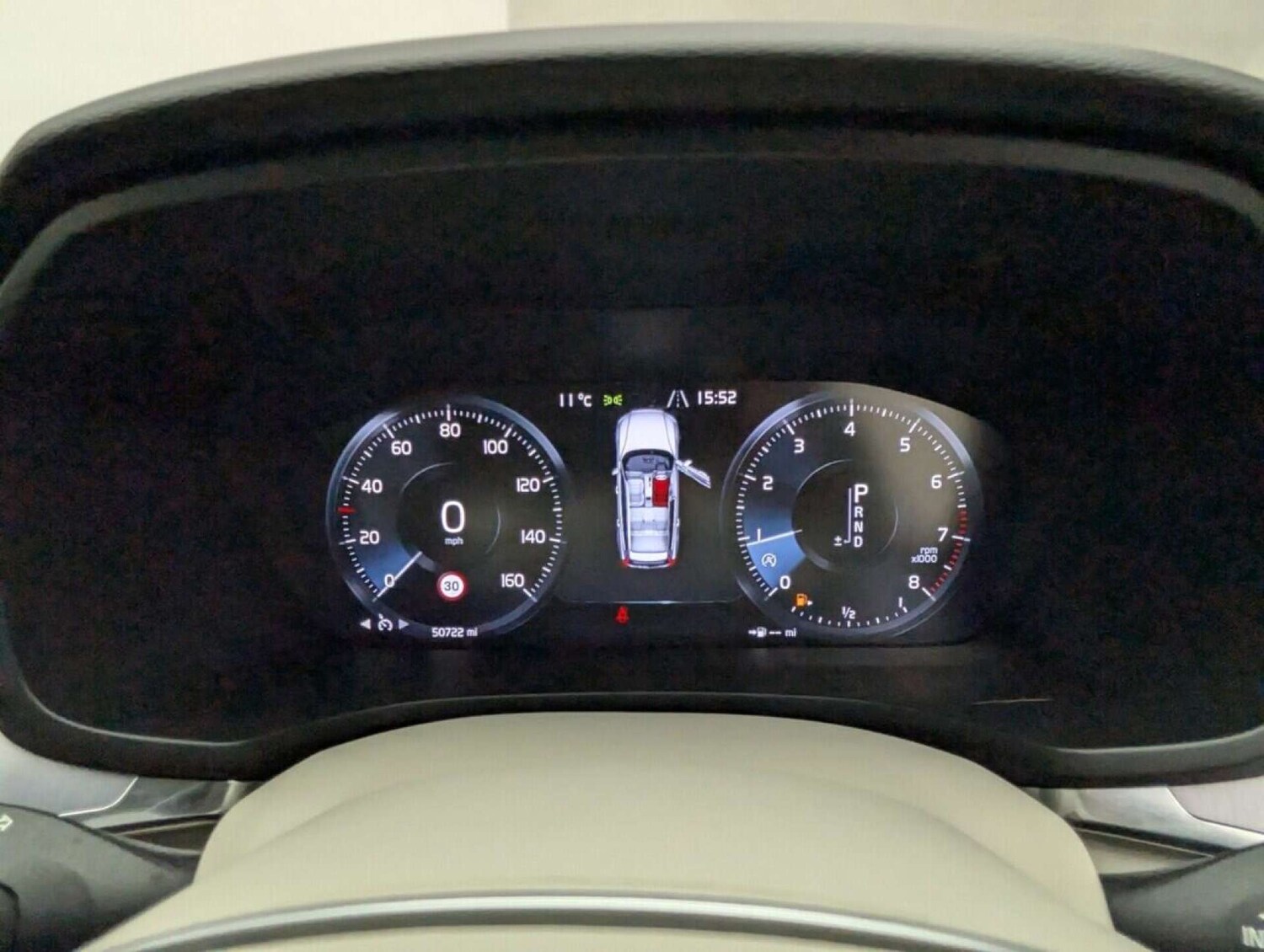 Used Volvo V60 2019 for sale - 77713308: Photo 16