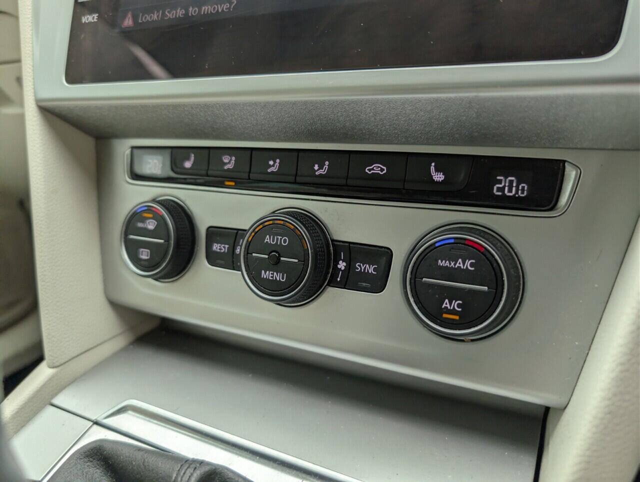 Used Volkswagen Passat 2019 for sale - 76607600: Photo 16