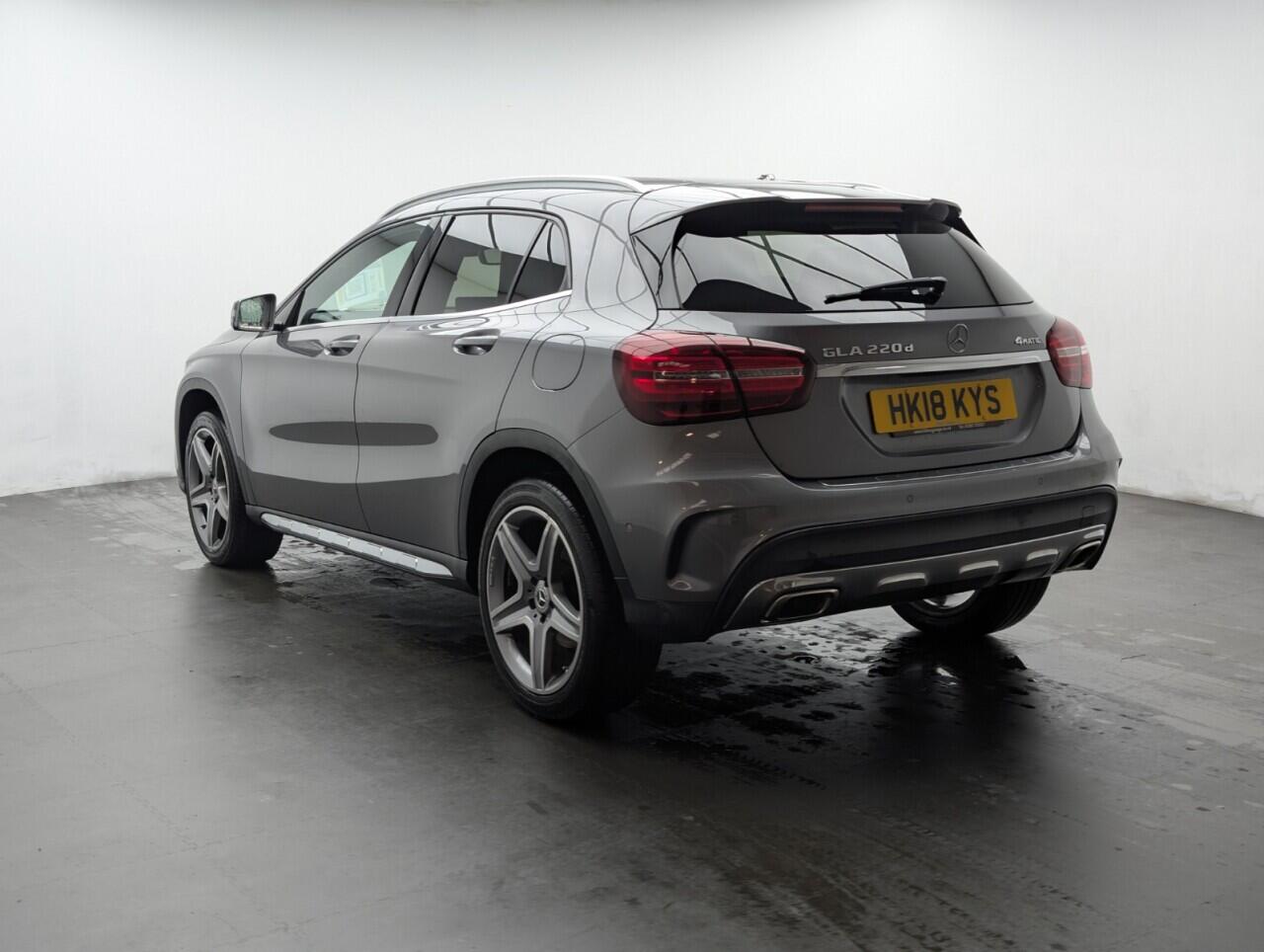 Used Mercedes-Benz A-Class 2018 for sale - 76423242: Photo 6