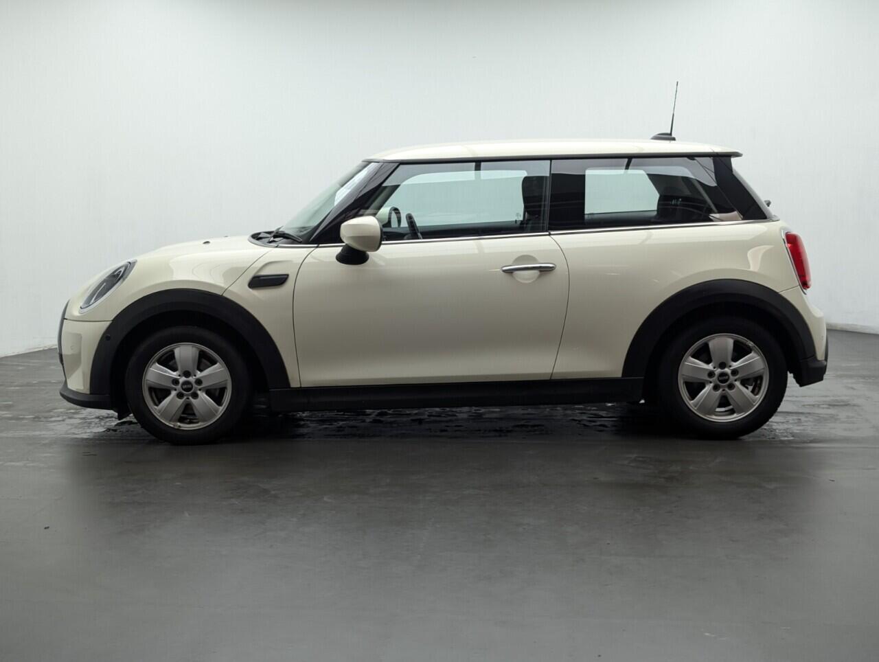 Used MINI Hatch 2022 for sale - 77683073: Photo 17