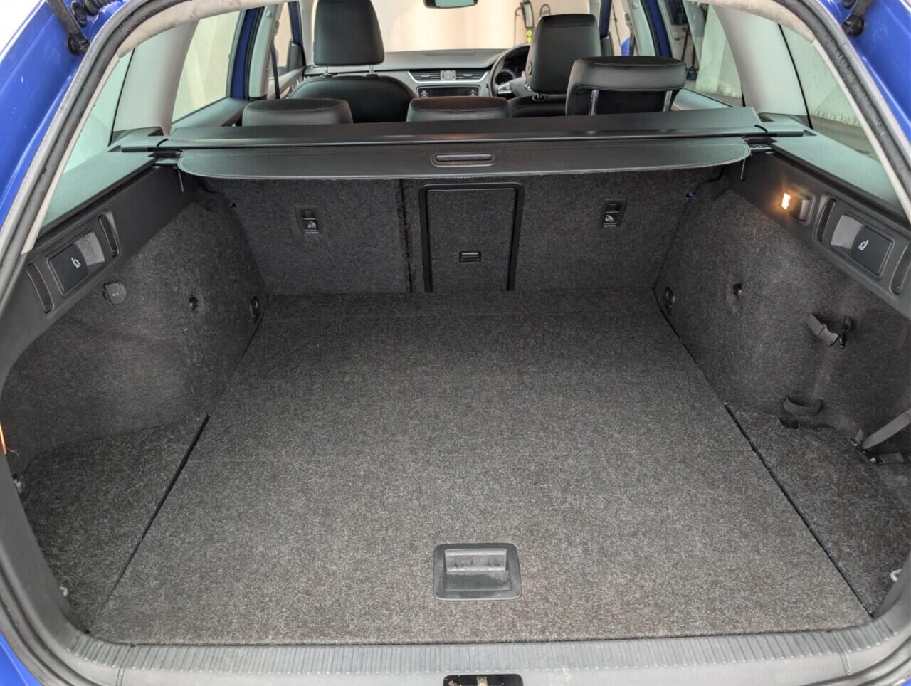 Used Skoda Octavia 2019 for sale - 76512209: Photo 27