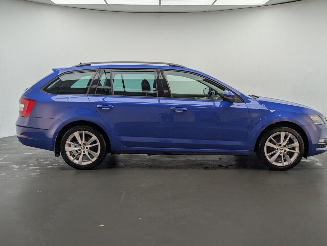 Used Skoda Octavia 2019 for sale - 76512209: Photo 9