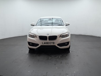 Used BMW 2 Series 2018 for sale - 76424269: Photo