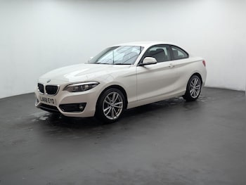 Used BMW 2 Series 2018 for sale - 76424269: Photo