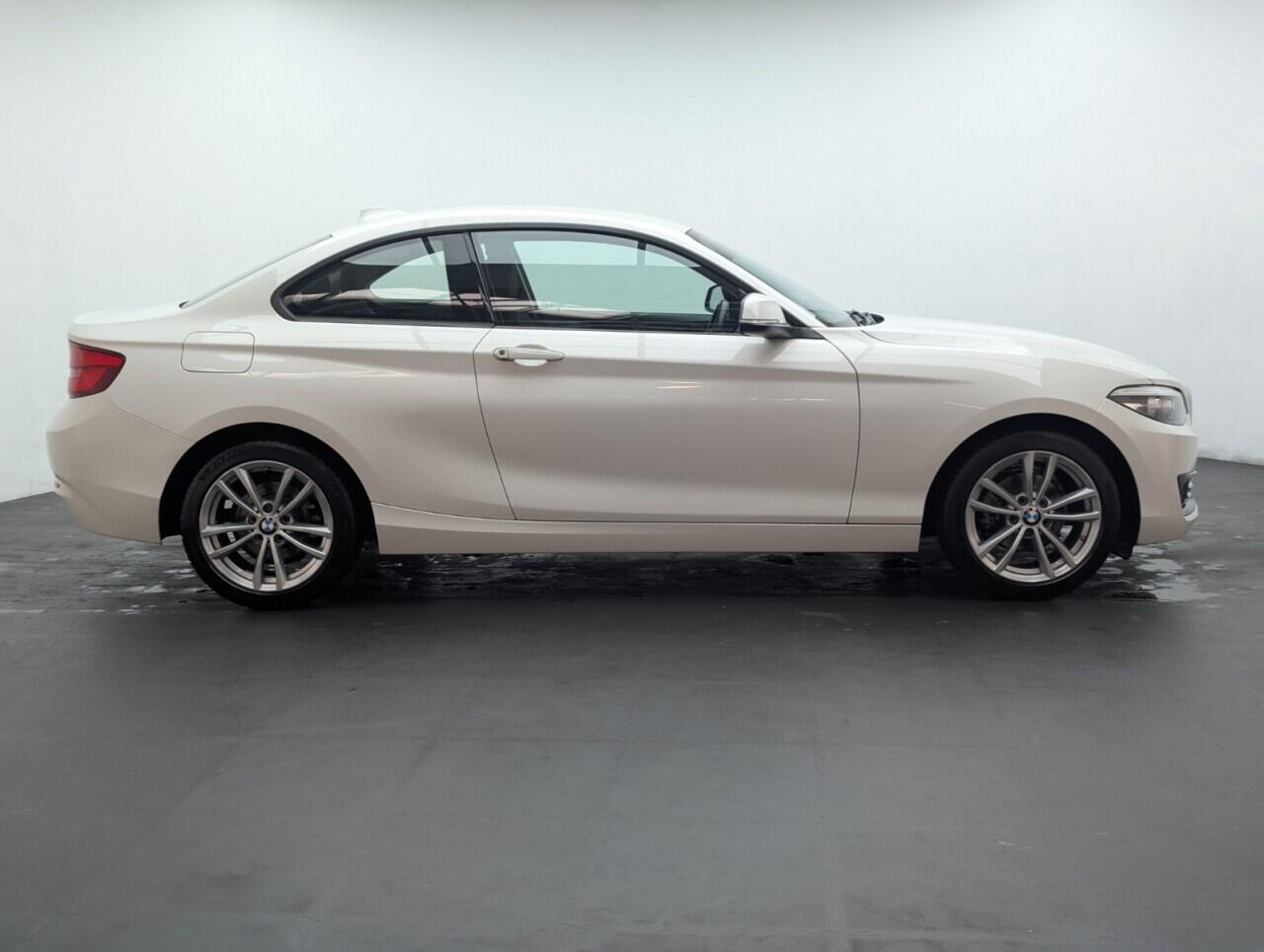Used BMW 2 Series 2018 for sale - 76424269: Photo 9