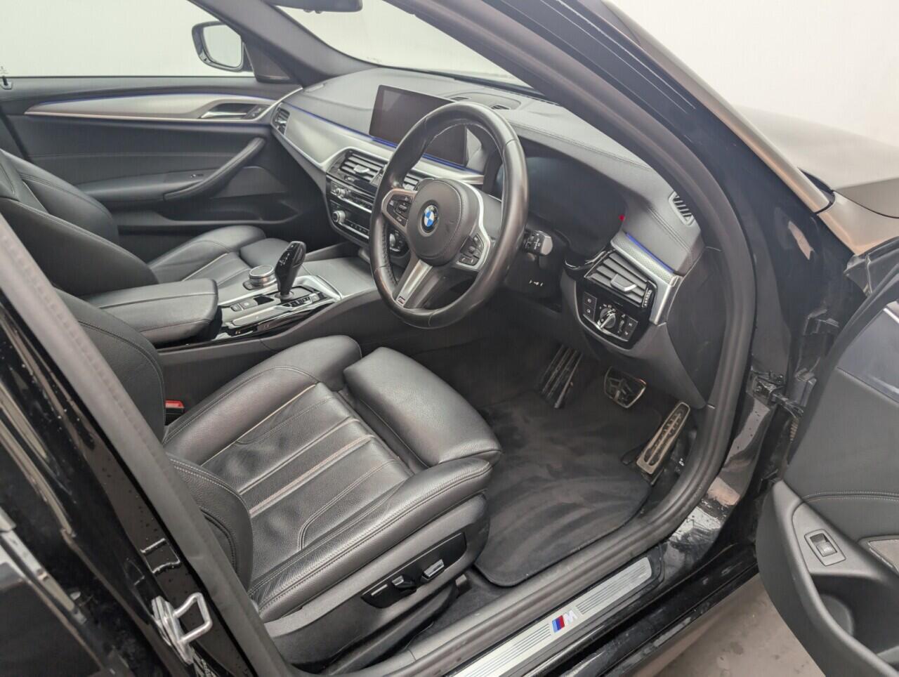 Used BMW 5 Series 2019 for sale - 76424102: Photo 11