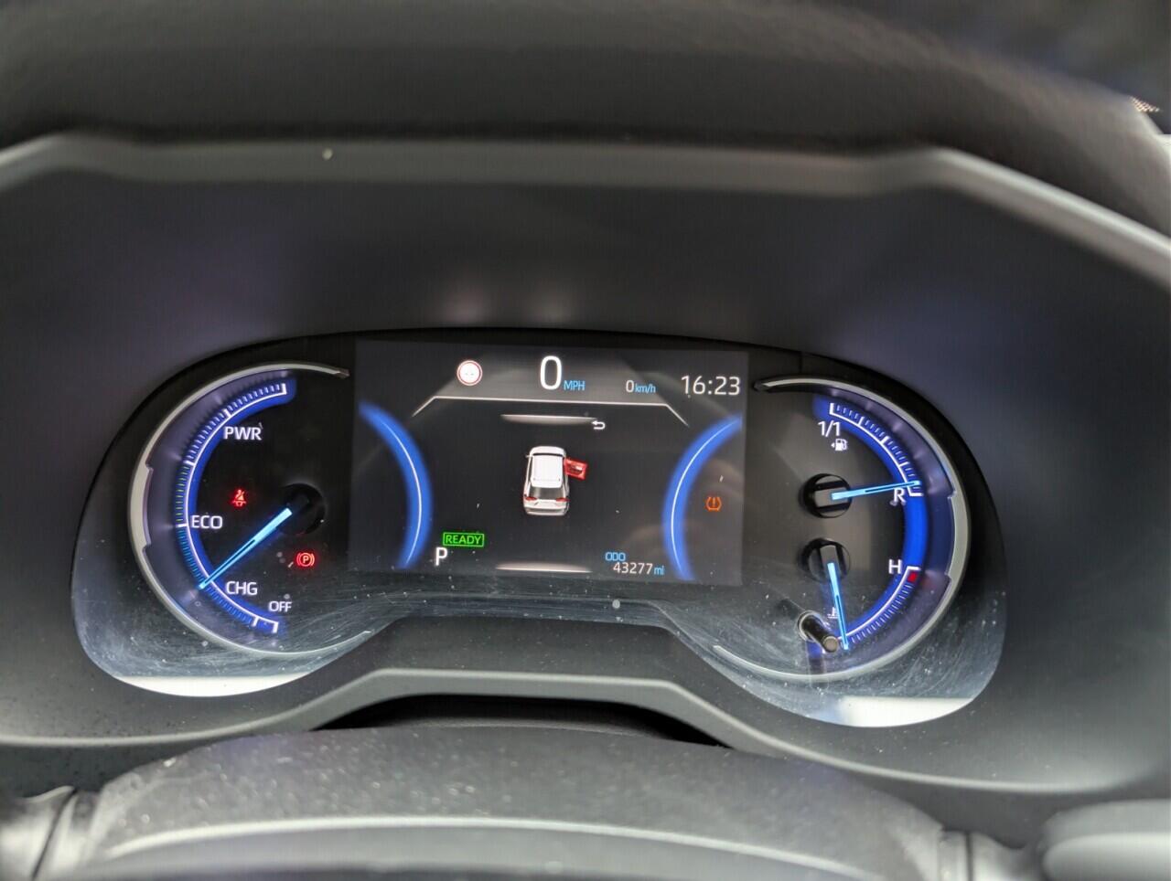 Used Toyota RAV4 2019 for sale - 76659055: Photo 16