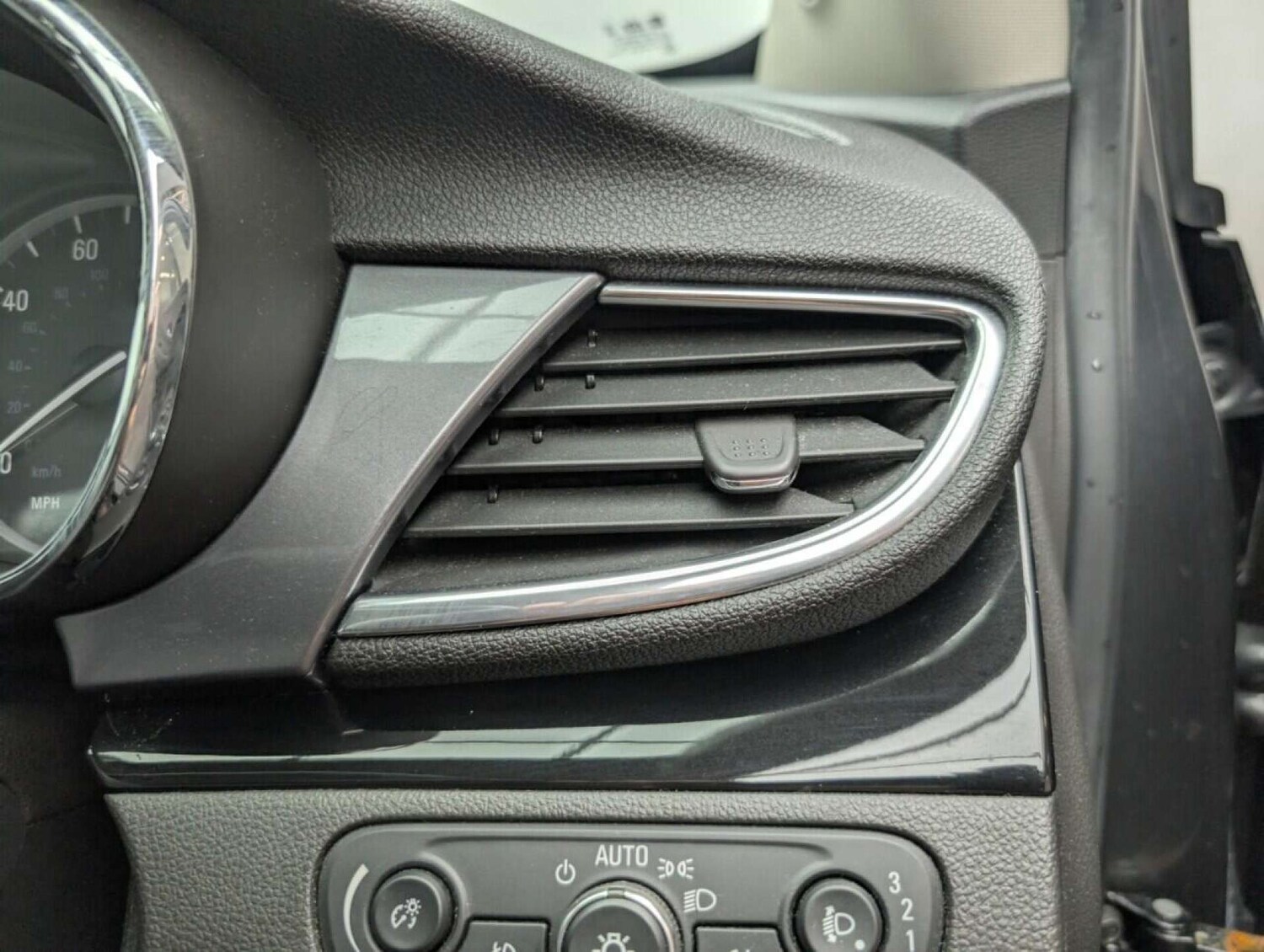 Used Vauxhall Mokka X 2017 for sale - 77714002: Photo 20