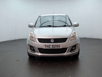 Used Suzuki Swift 2016 for sale - 79403990: Photo