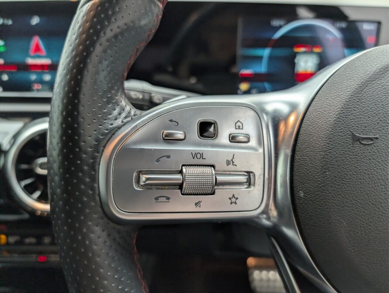 Used Mercedes-Benz A-Class 2018 for sale - 77411925: Photo 18