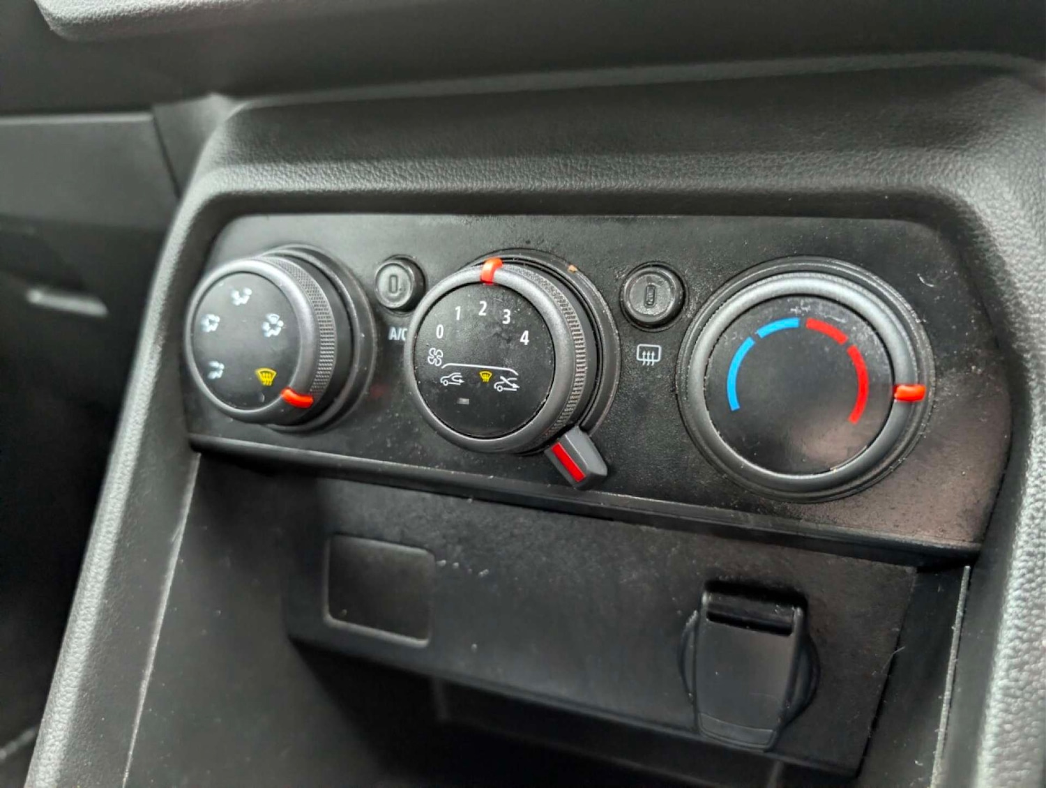 Used Dacia Sandero 2022 for sale - 77766891: Photo 17