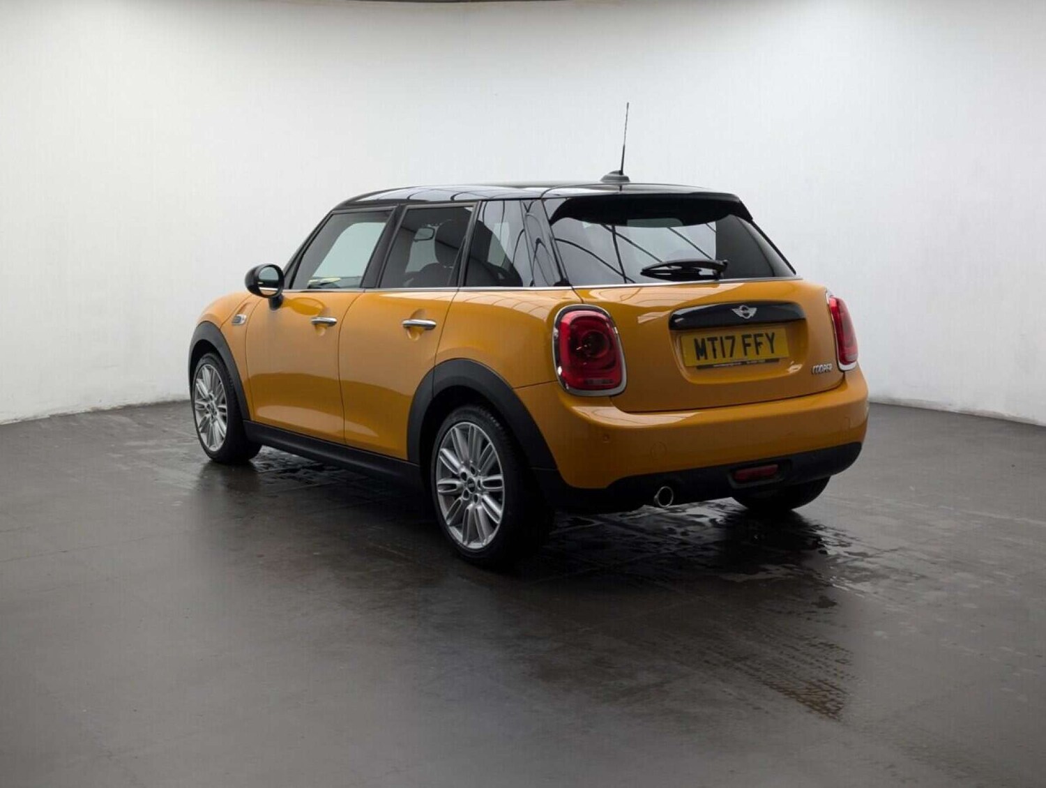 Used MINI Hatch 2017 for sale - 77714698: Photo 6