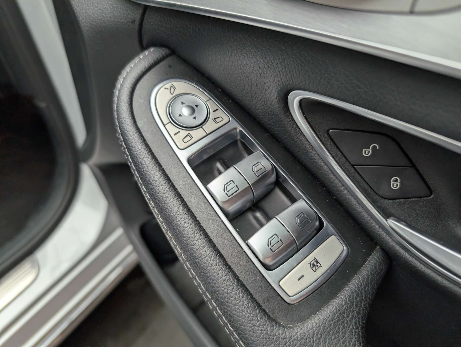 Used Mercedes-Benz C Class 2017 for sale - 78179646: Photo 27