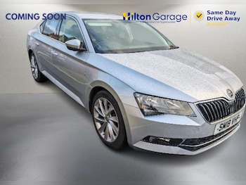 Used Skoda Superb 2018 for sale - 78640888: Photo