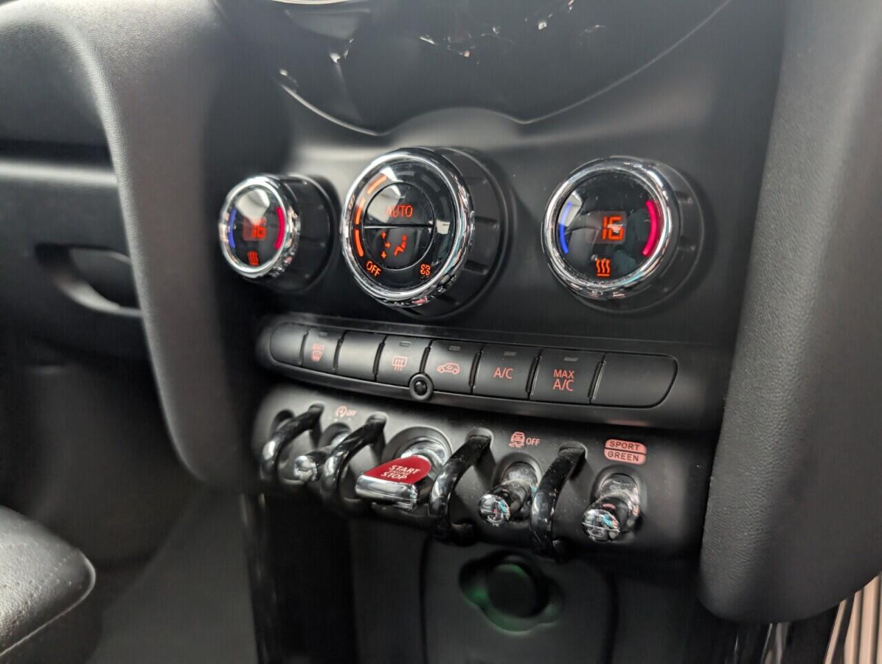 Used MINI Hatch 2018 for sale - 76424805: Photo 16