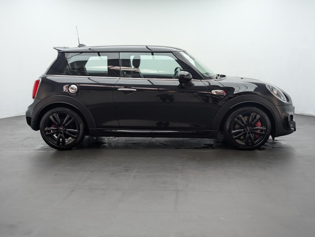 Used MINI Hatch 2018 for sale - 76424805: Photo 9