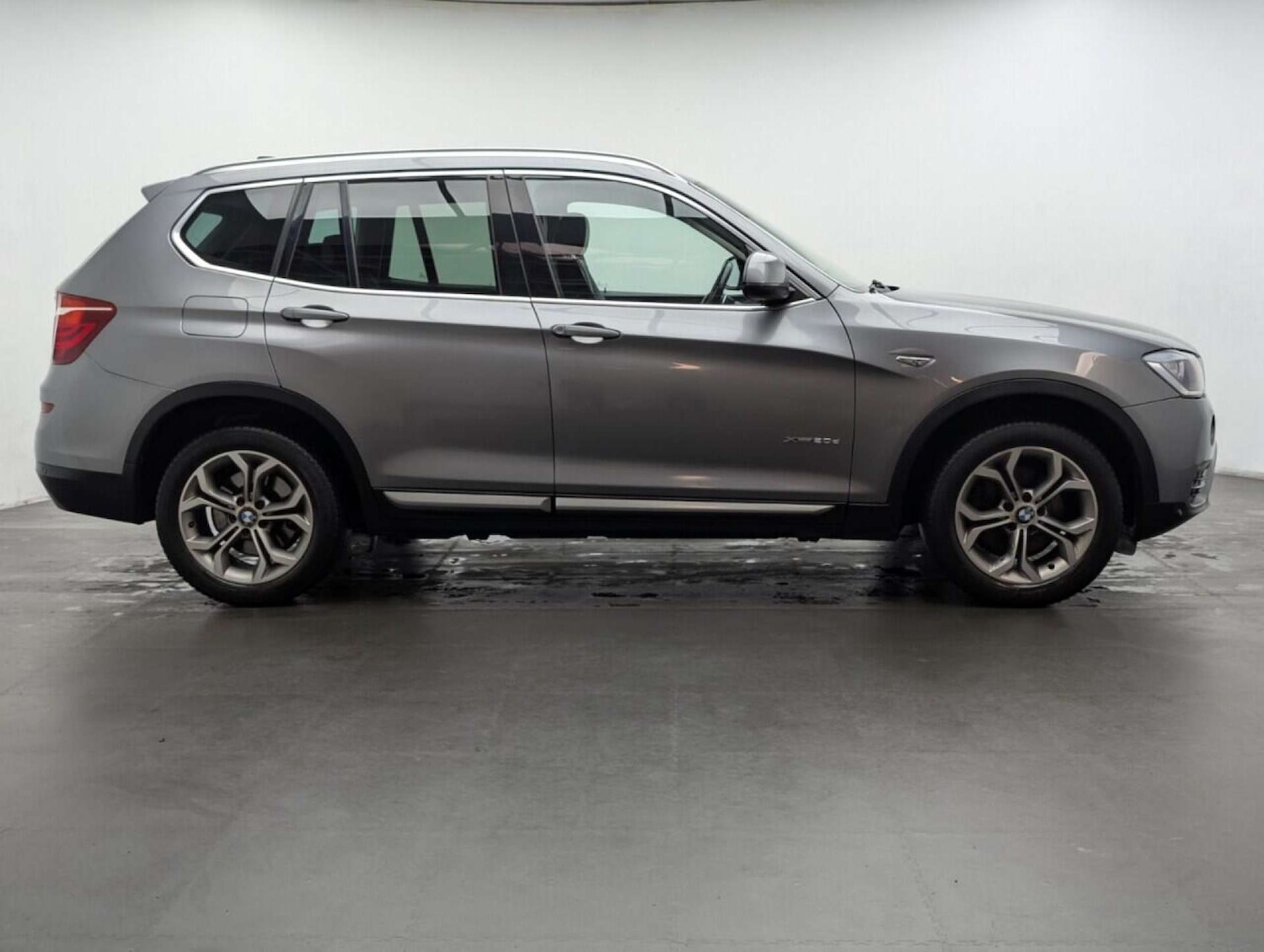 Used BMW X3 2017 for sale - 77847523: Photo 11