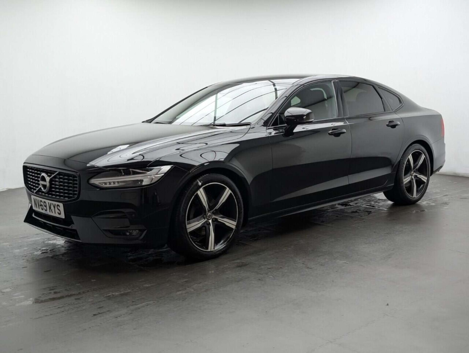 Used Volvo S90 2020 for sale - 77872428: Photo 4