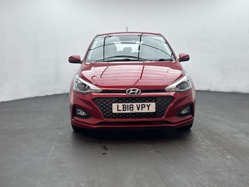 Used Hyundai i20 2018 for sale - 79366237: Photo