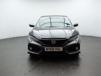 Used Honda Civic 2019 for sale - 78383572: Photo