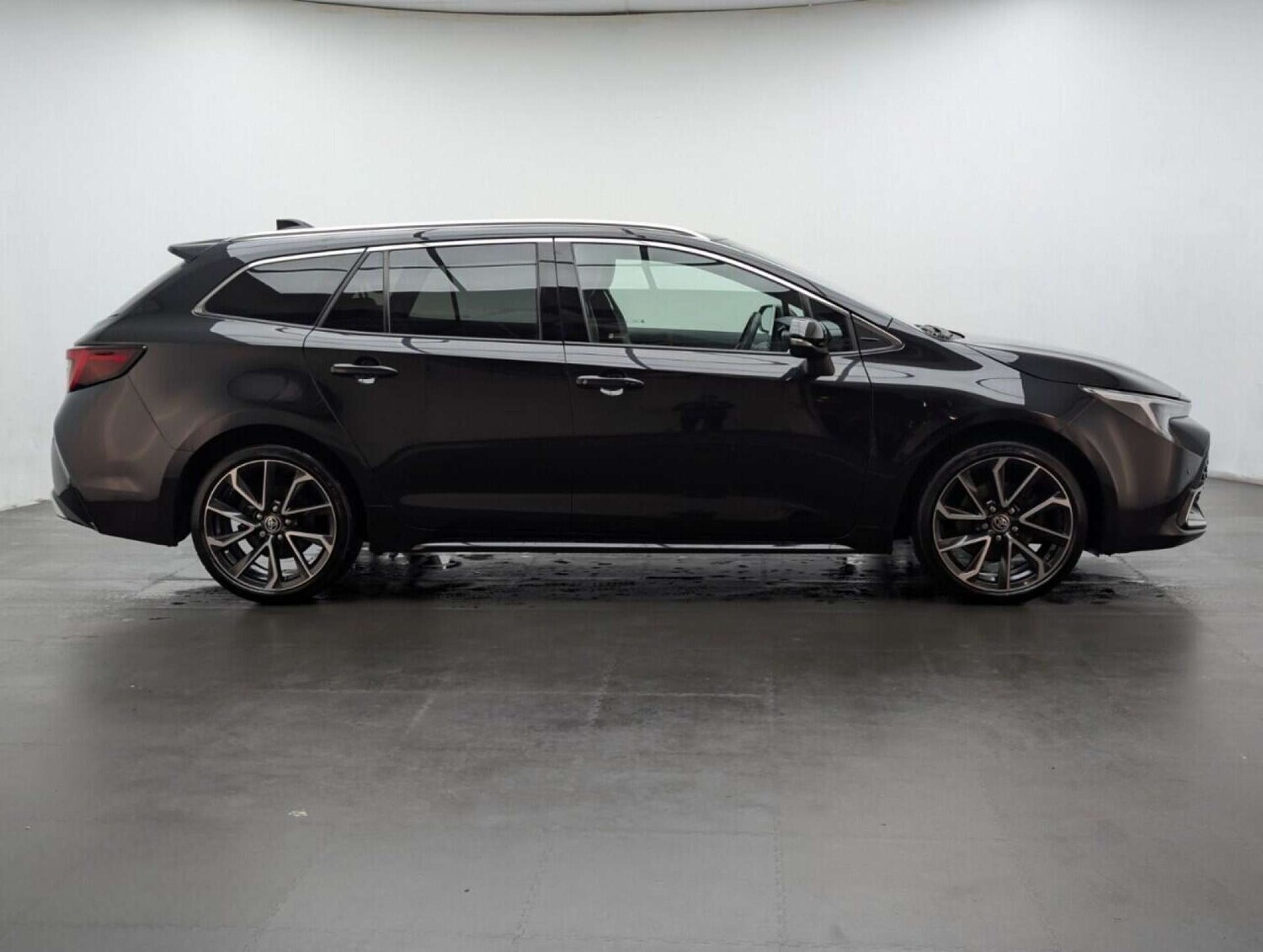 Used Toyota Corolla 2023 for sale - 77713735: Photo 9