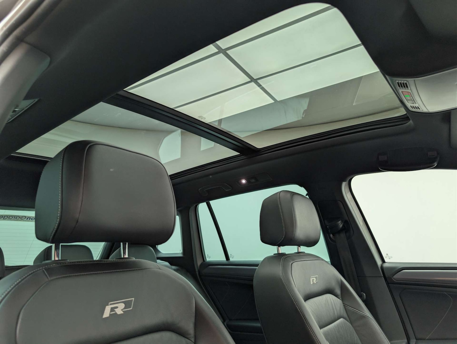 Used Volkswagen Tiguan 2019 for sale - 78179661: Photo 30