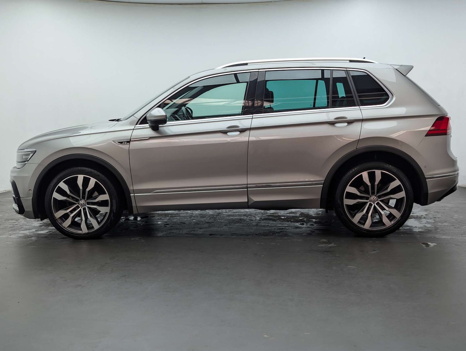 Used Volkswagen Tiguan 2019 for sale - 78179661: Photo 9