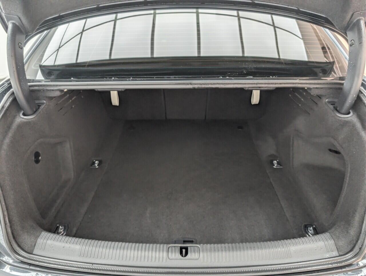 Used Audi A4 2016 for sale - 76926761: Photo 25