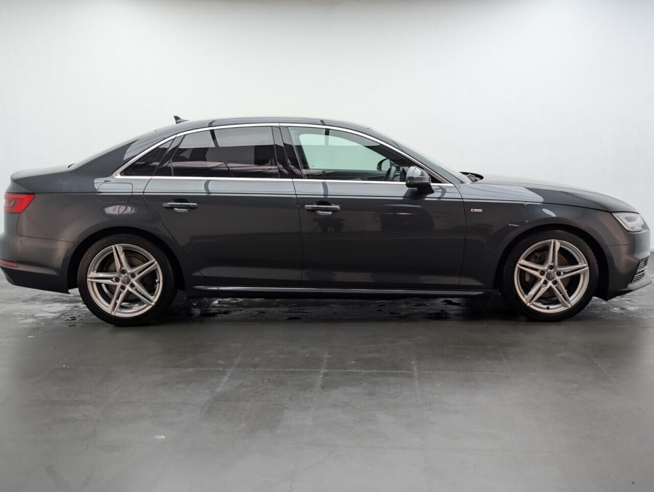 Used Audi A4 2016 for sale - 76926761: Photo 9