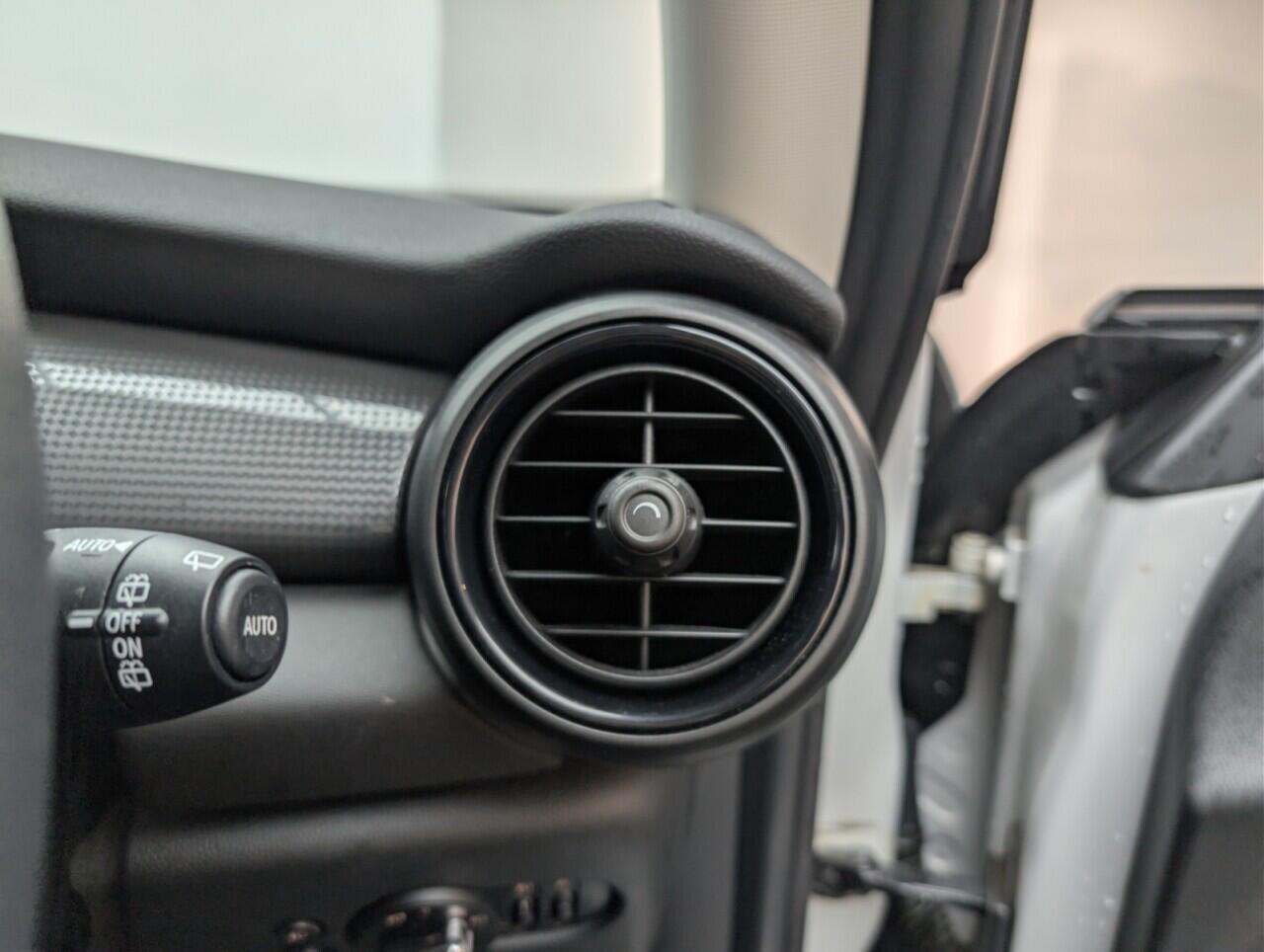 Used MINI Hatch 2020 for sale - 76759666: Photo 21