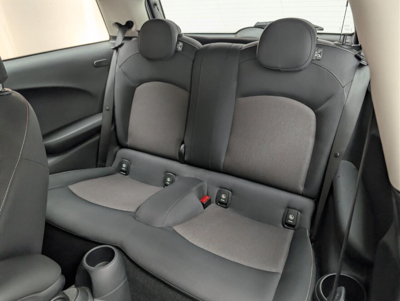 Used MINI Hatch 2020 for sale - 76759666: Photo 26