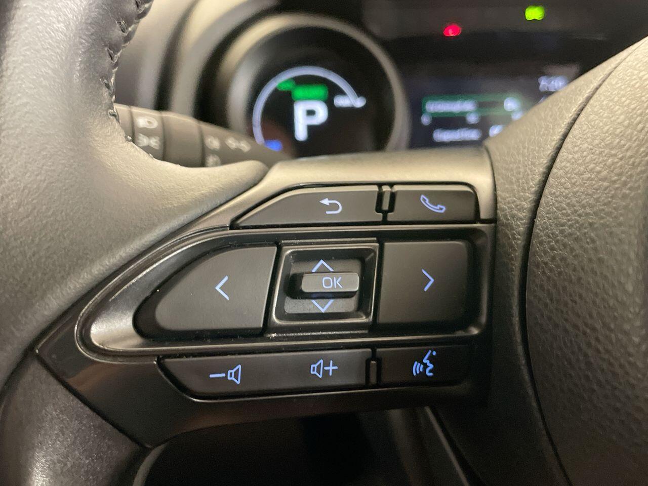 Used Toyota Yaris 2021 for sale - 76898628: Photo 30