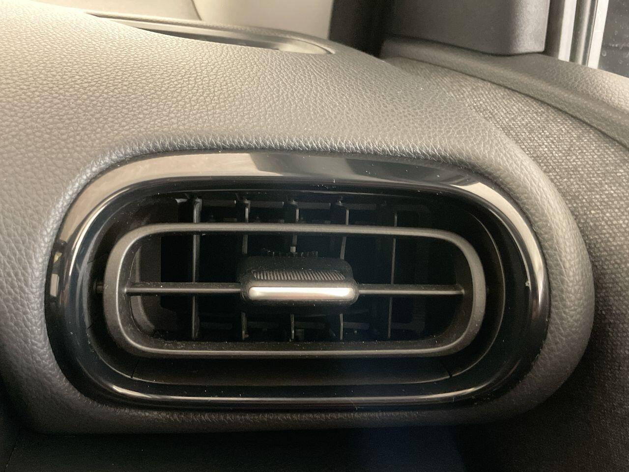 Used Toyota Yaris 2021 for sale - 76898628: Photo 32