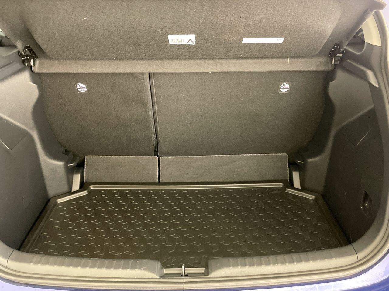 Used Toyota Yaris 2021 for sale - 76898628: Photo 38