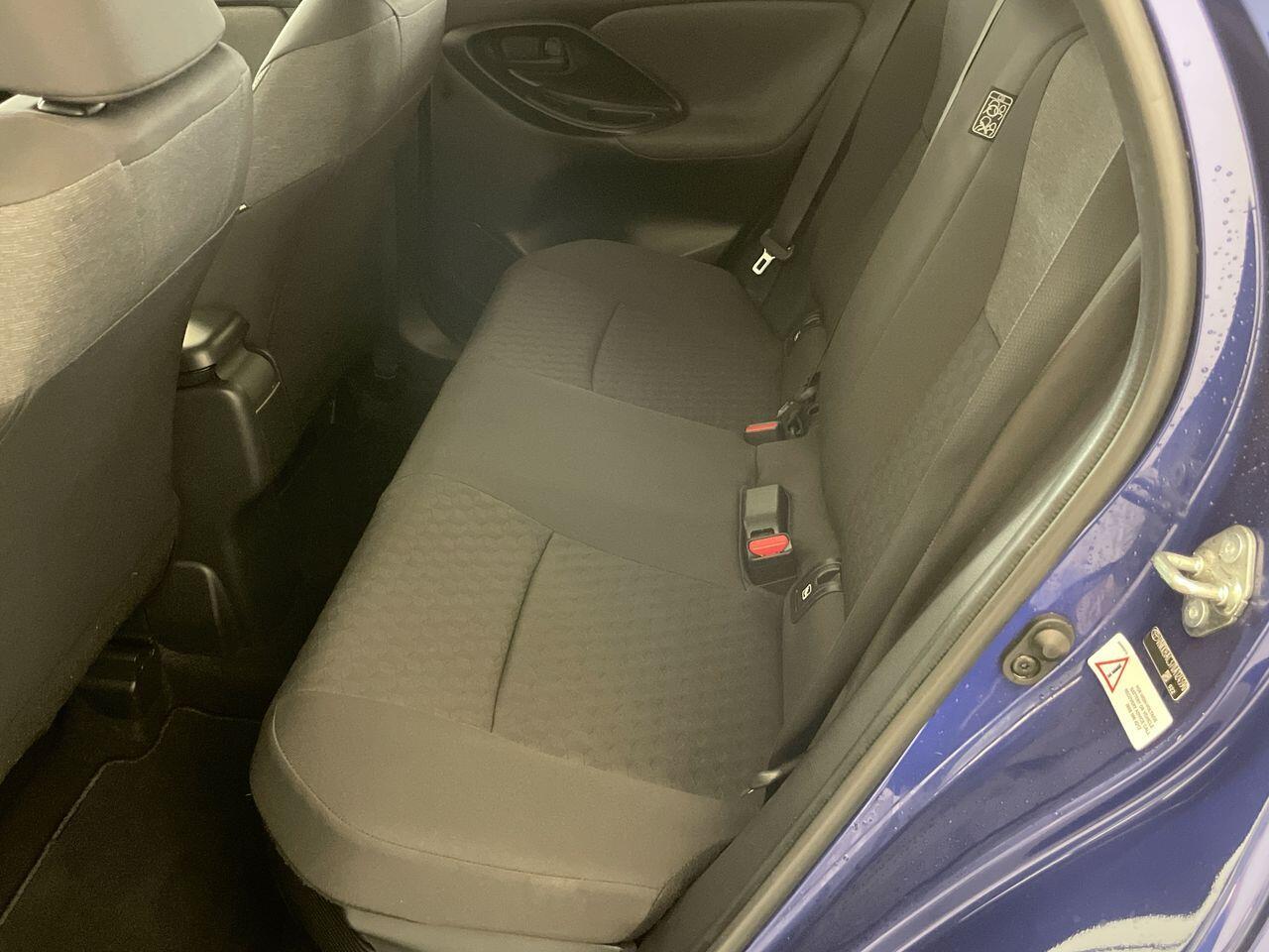 Used Toyota Yaris 2021 for sale - 76898628: Photo 39