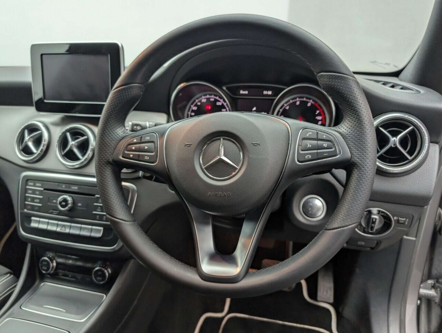 Used Mercedes-Benz CLA 2018 for sale - 77714953: Photo 21