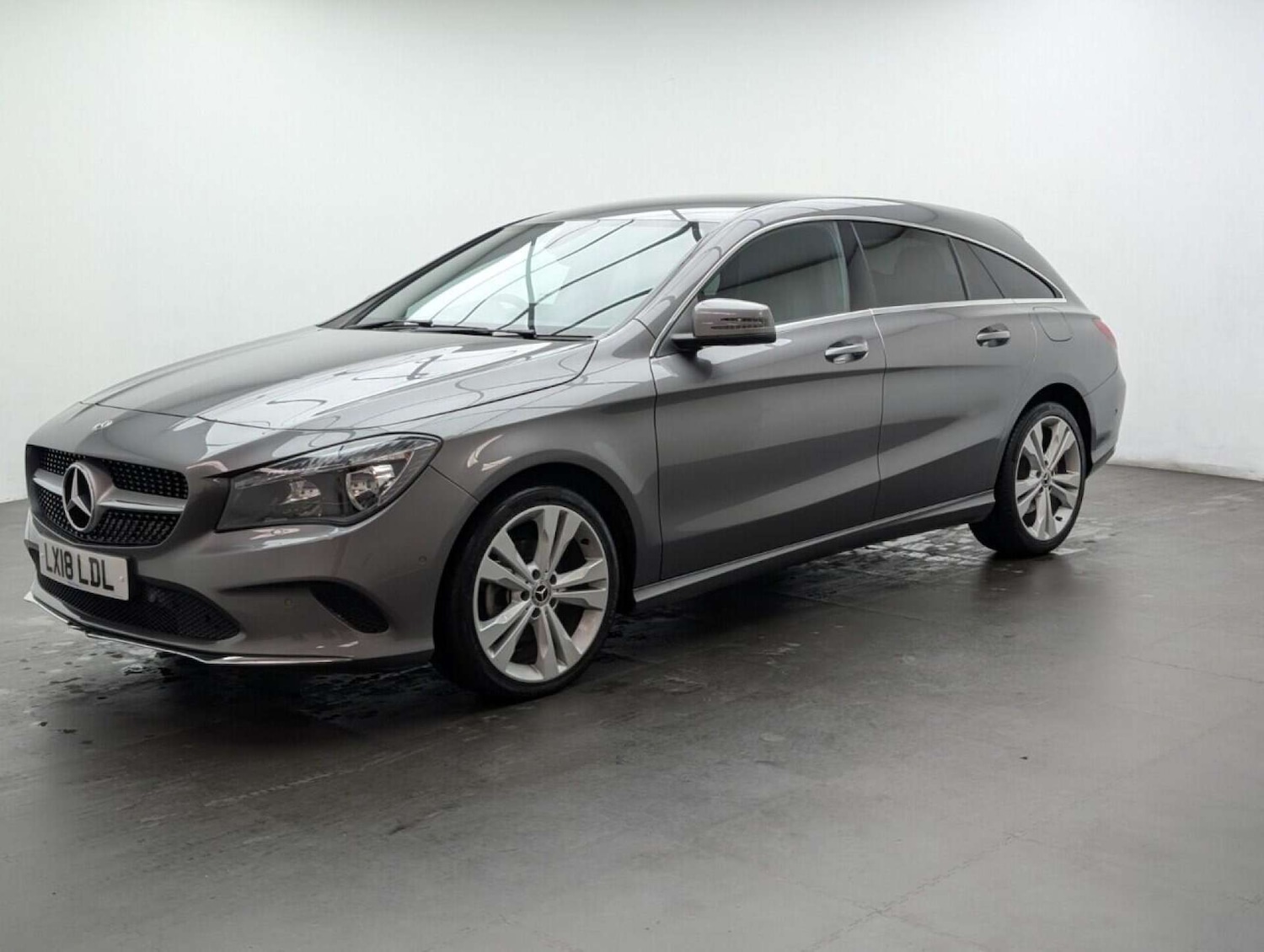 Used Mercedes-Benz CLA 2018 for sale - 77714953: Photo 4
