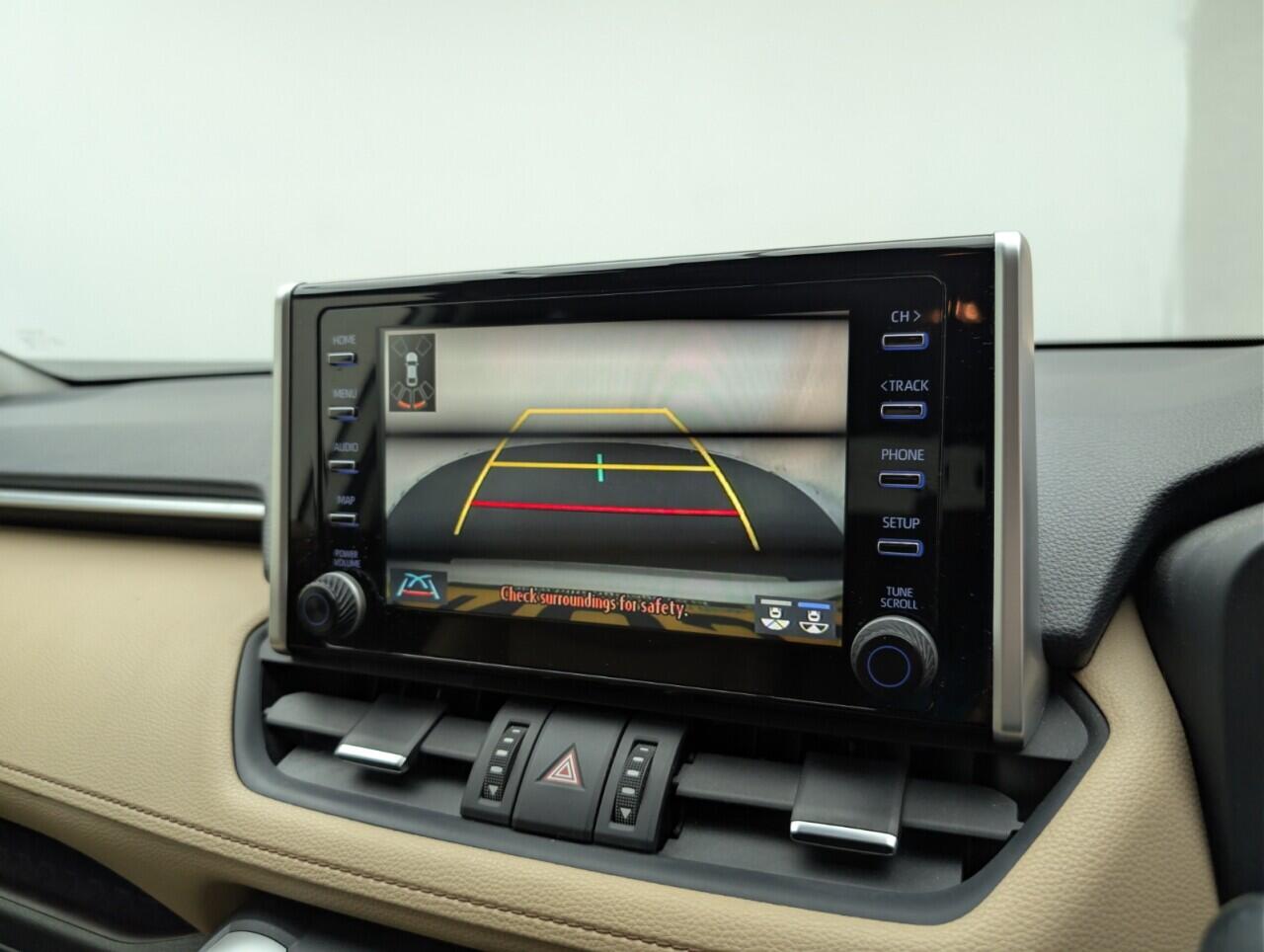 Used Toyota RAV4 2019 for sale - 76689376: Photo 15